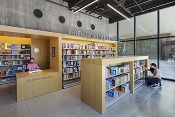 Riverside Library 2021 (218)